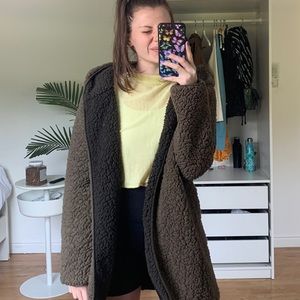 Urban Outfitter reversible teddy coat🐻🐻